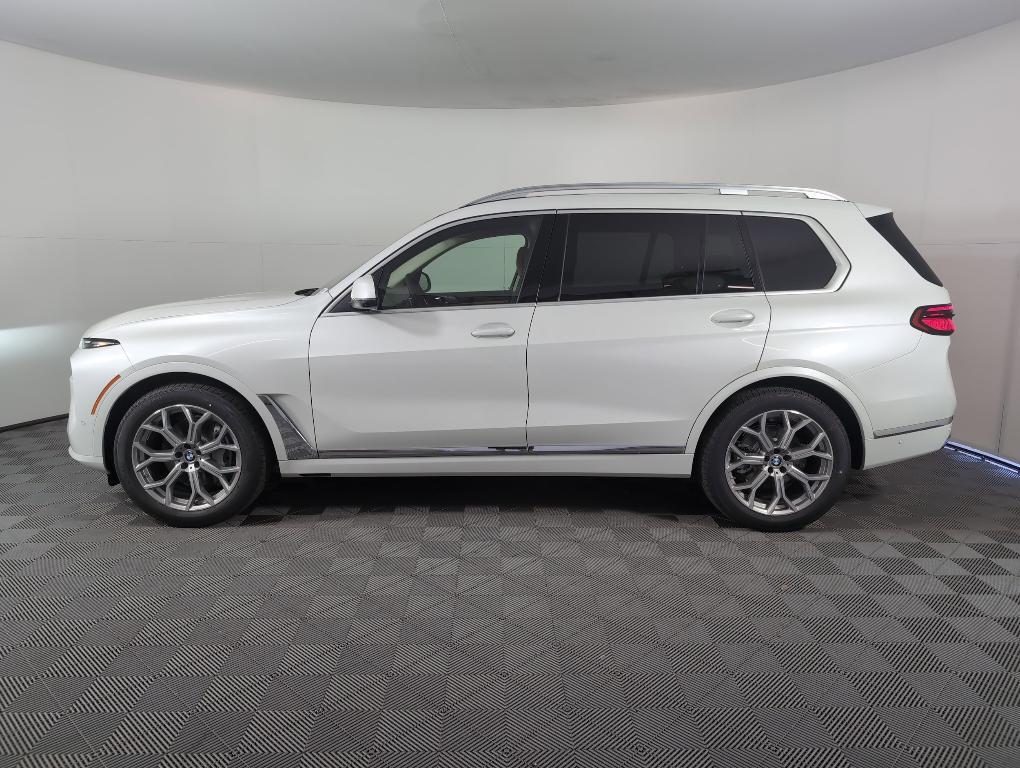 new 2026 BMW X7 car, priced at $87,965