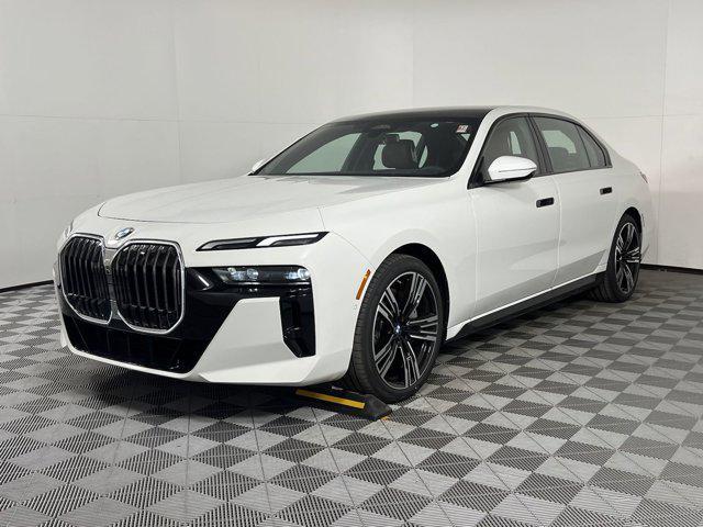 new 2024 BMW 760 car, priced at $125,695