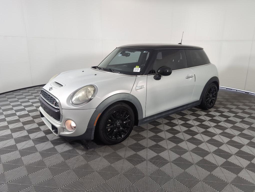 used 2015 MINI Hardtop car, priced at $9,999