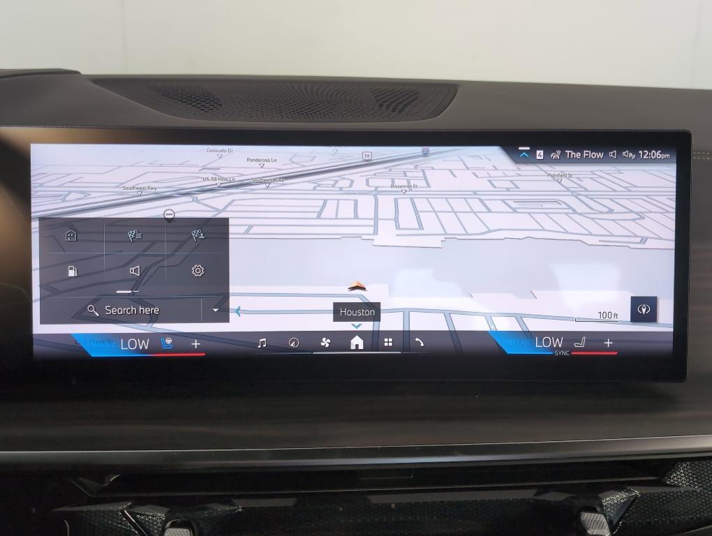 new 2026 BMW X7 car, priced at $93,005