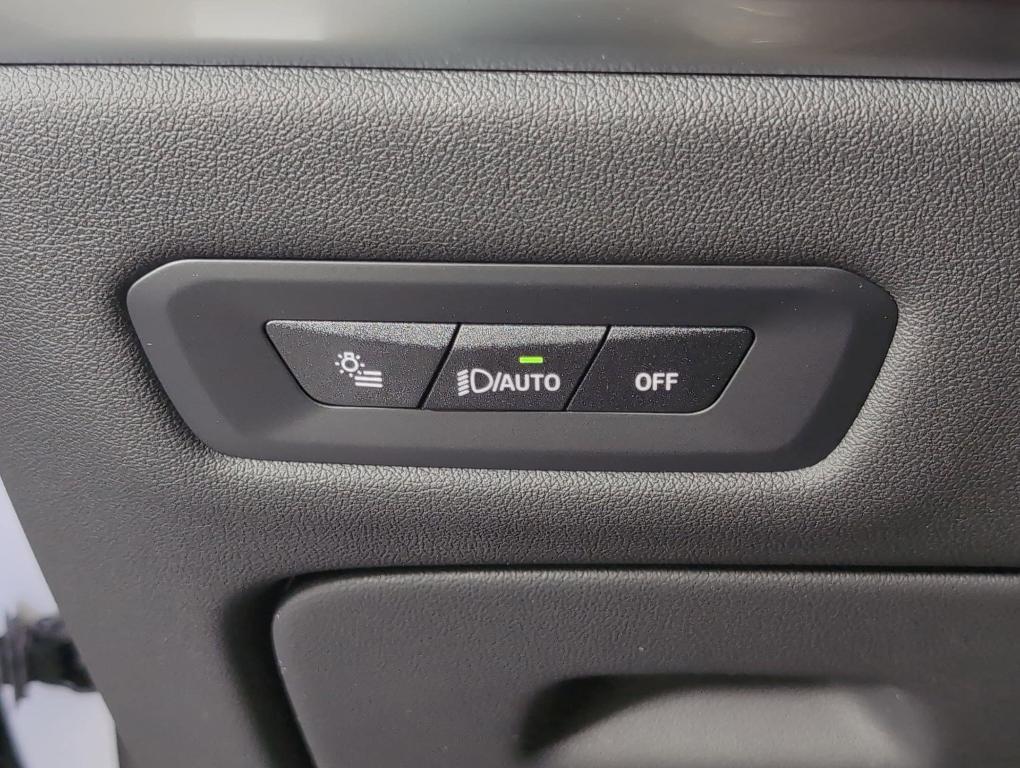 new 2026 BMW X6 car, priced at $91,910