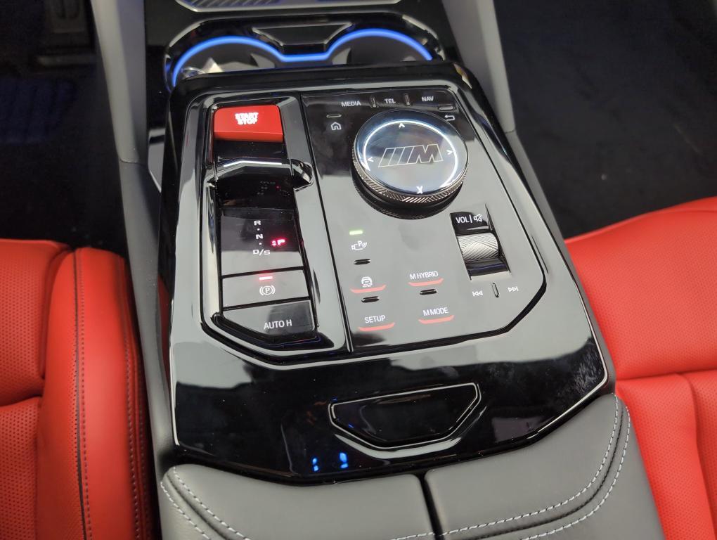 new 2026 BMW M5 car, priced at $125,175