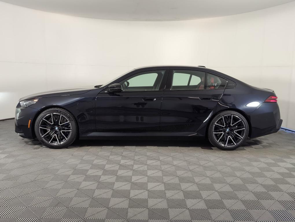 new 2026 BMW M5 car, priced at $125,175