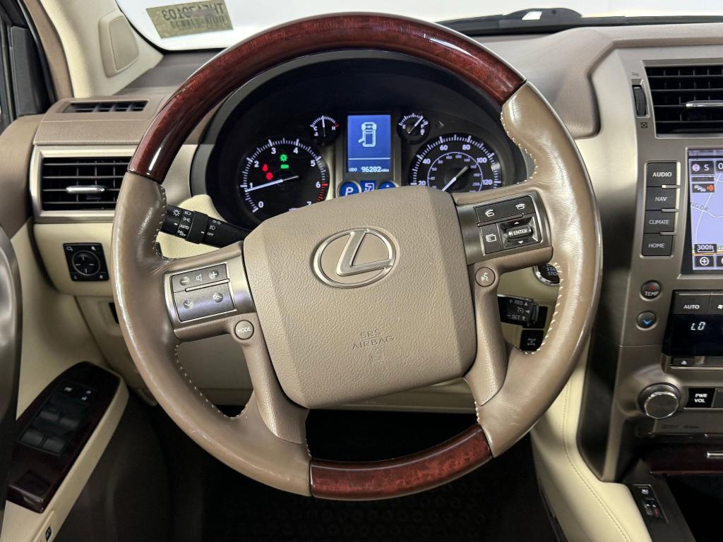 used 2017 Lexus GX 460 car, priced at $25,996
