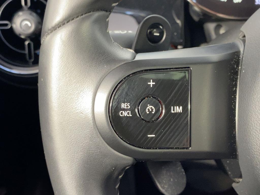 used 2023 MINI Hardtop car, priced at $24,999