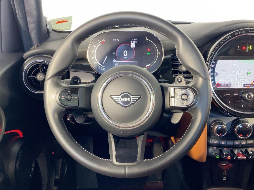 used 2023 MINI Hardtop car, priced at $24,999