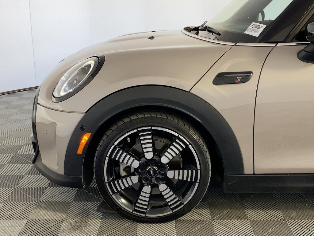 used 2023 MINI Hardtop car, priced at $24,999