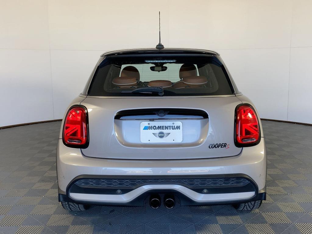 used 2023 MINI Hardtop car, priced at $24,999