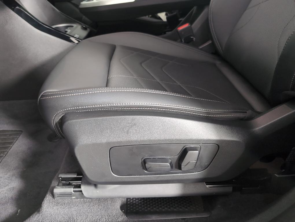 used 2025 BMW X1 car, priced at $38,999