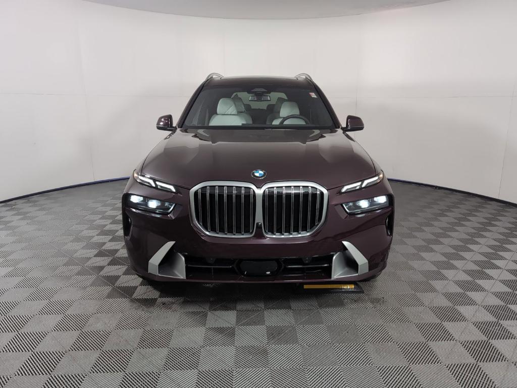 new 2025 BMW X7 car, priced at $94,205