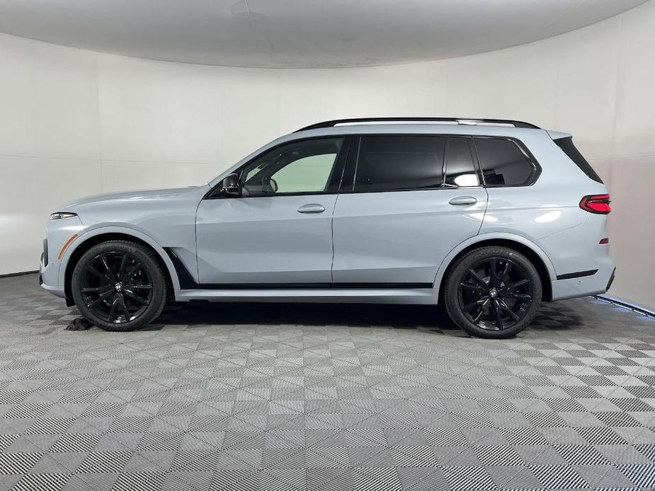 new 2025 BMW X7 car, priced at $119,695