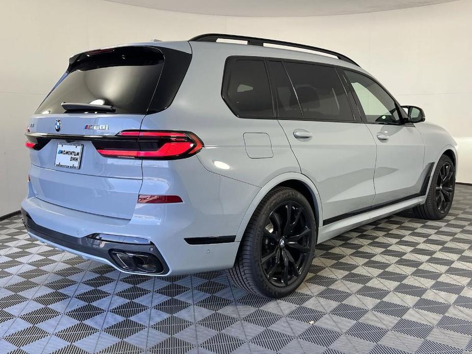 new 2025 BMW X7 car, priced at $119,695