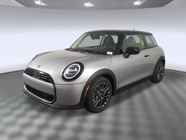 used 2025 MINI Hardtop car, priced at $27,991