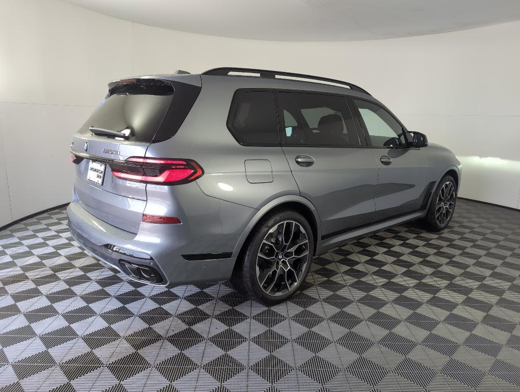 new 2026 BMW X7 car, priced at $118,030