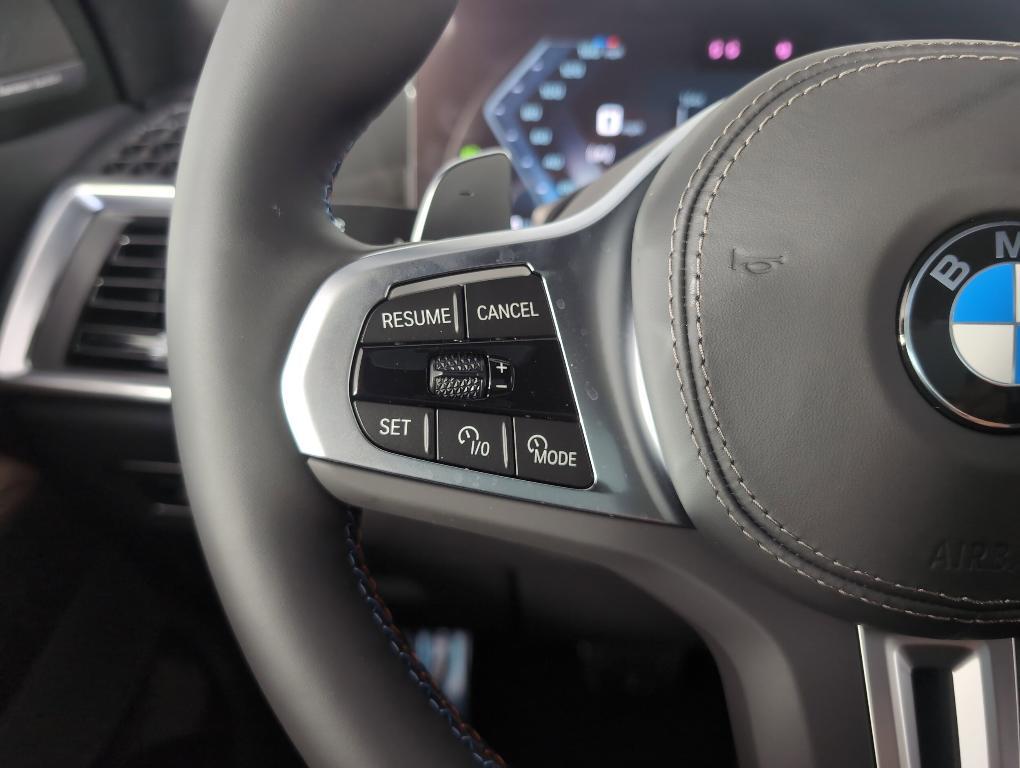 new 2026 BMW X7 car, priced at $118,030