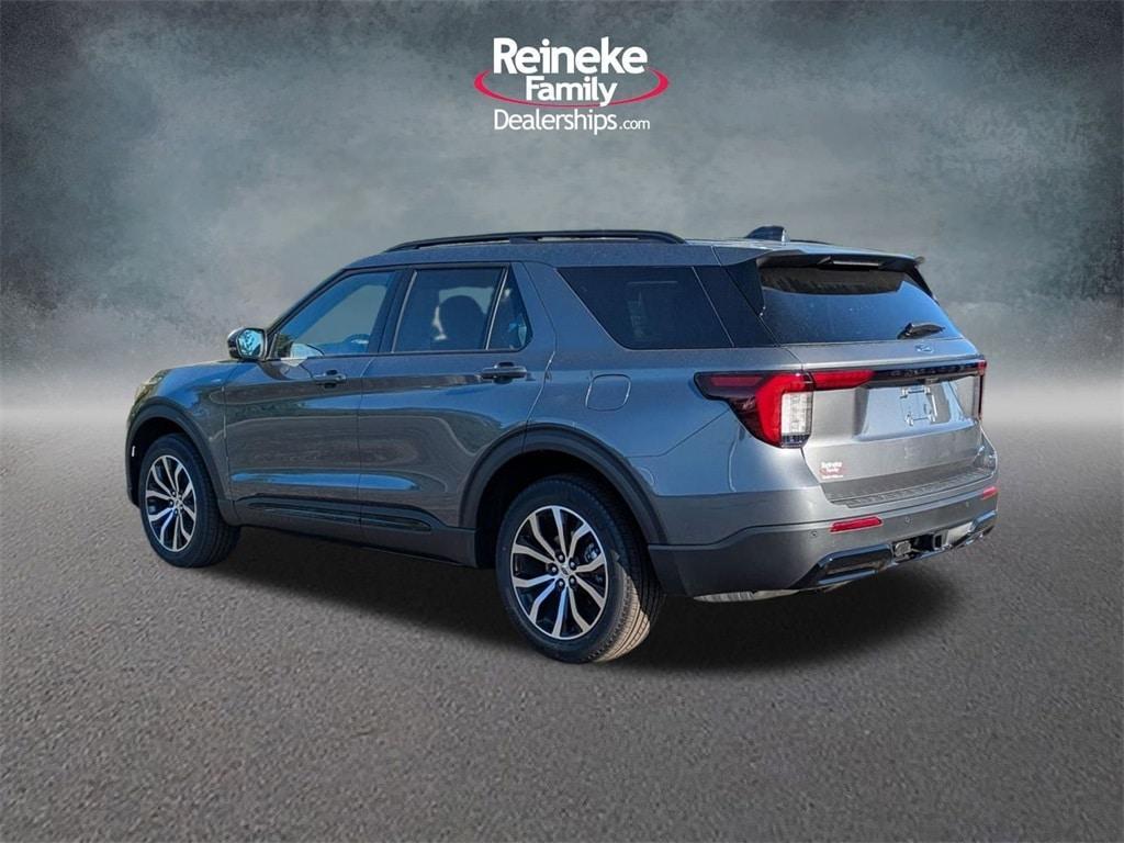 new 2025 Ford Explorer car, priced at $45,642