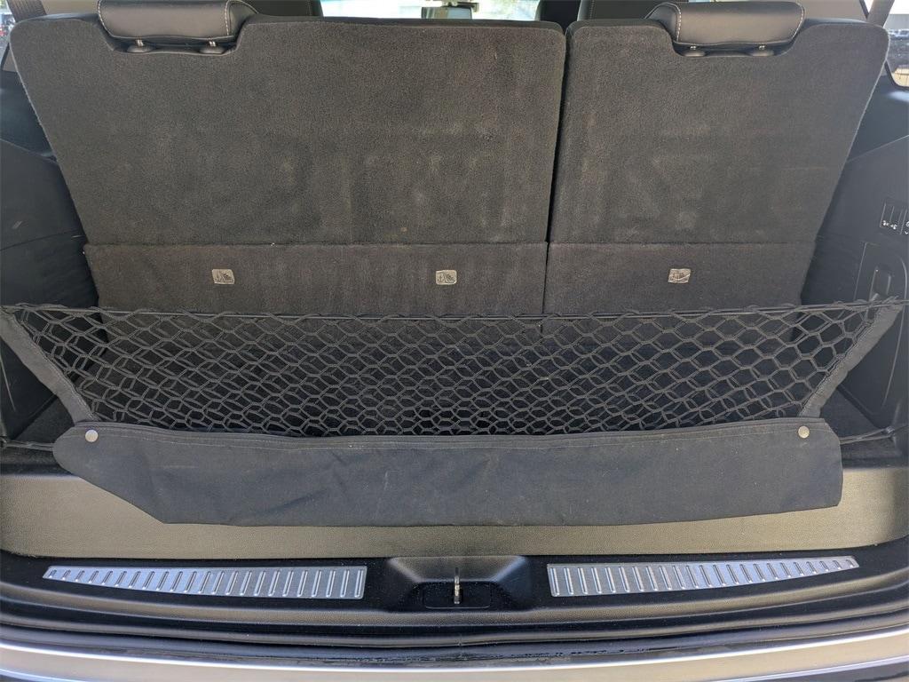 used 2017 GMC Yukon car, priced at $15,999