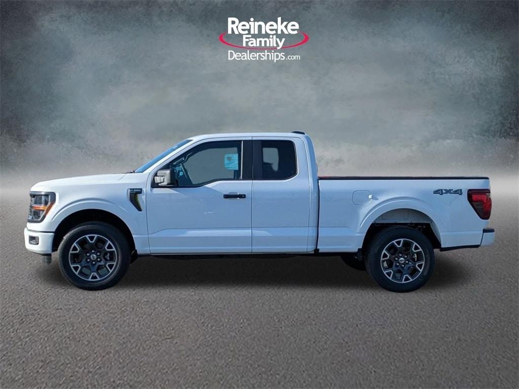 new 2025 Ford F-150 car, priced at $45,929