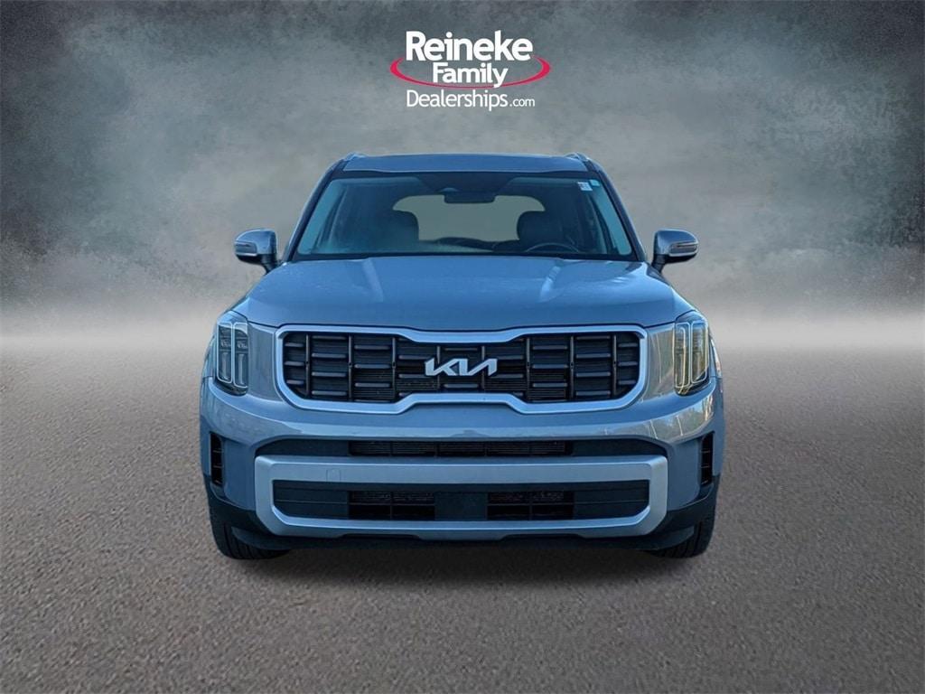used 2024 Kia Telluride car, priced at $35,844