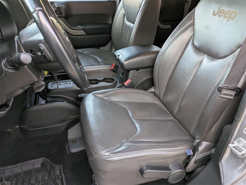 used 2016 Jeep Wrangler Unlimited car, priced at $16,975