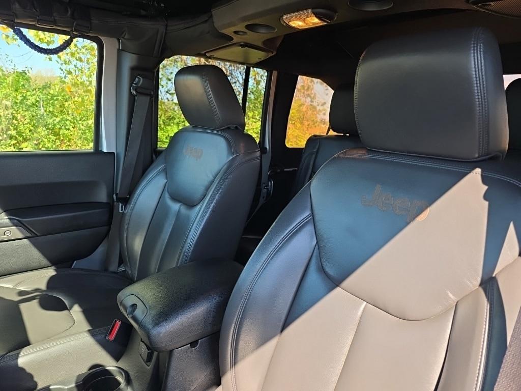 used 2016 Jeep Wrangler Unlimited car, priced at $19,497