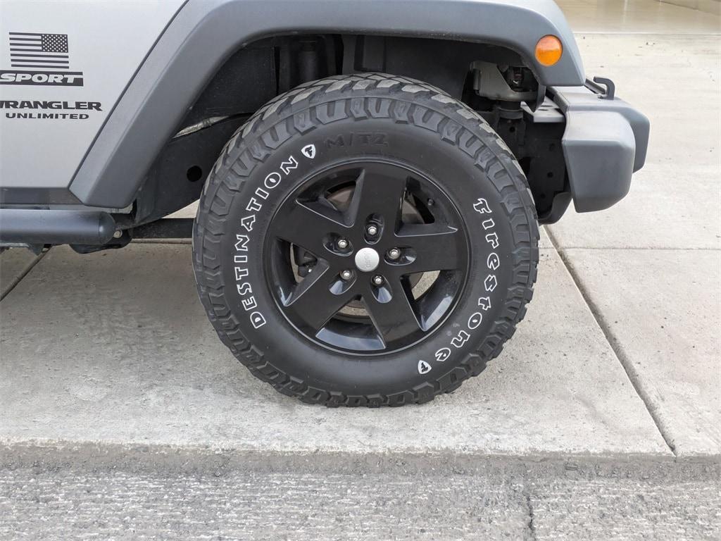 used 2016 Jeep Wrangler Unlimited car, priced at $16,975