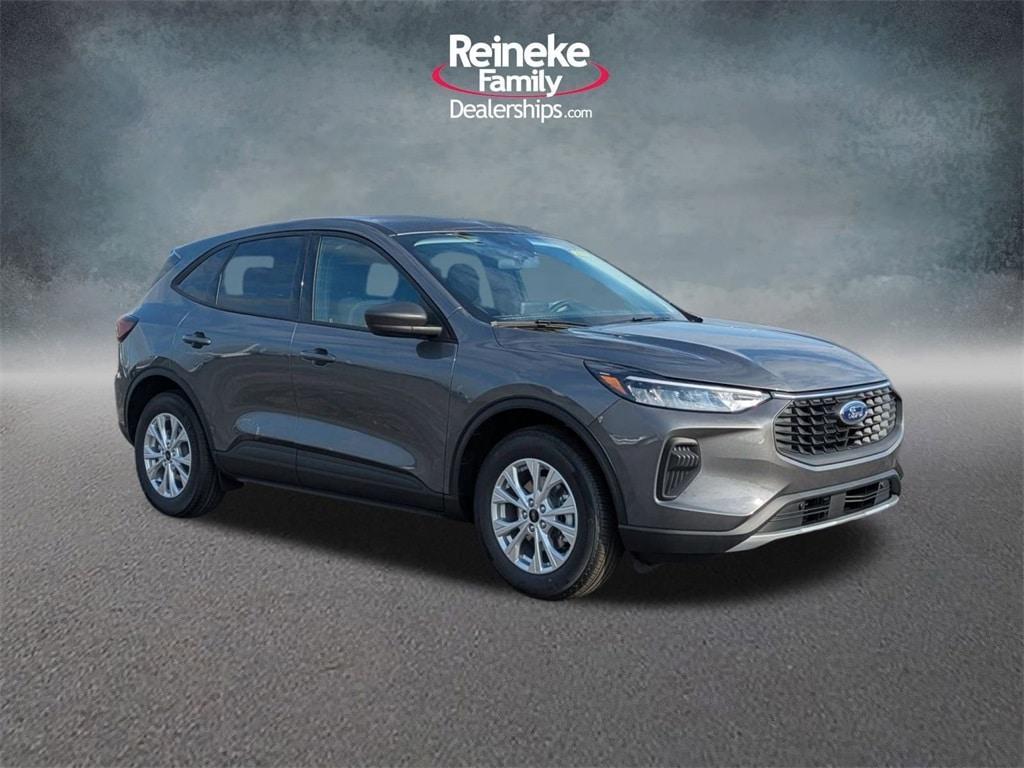 new 2025 Ford Escape car, priced at $29,324