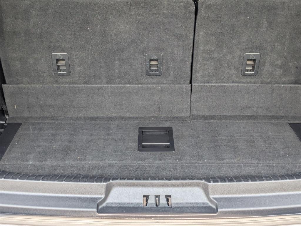 used 2019 Ford Expedition car, priced at $28,025