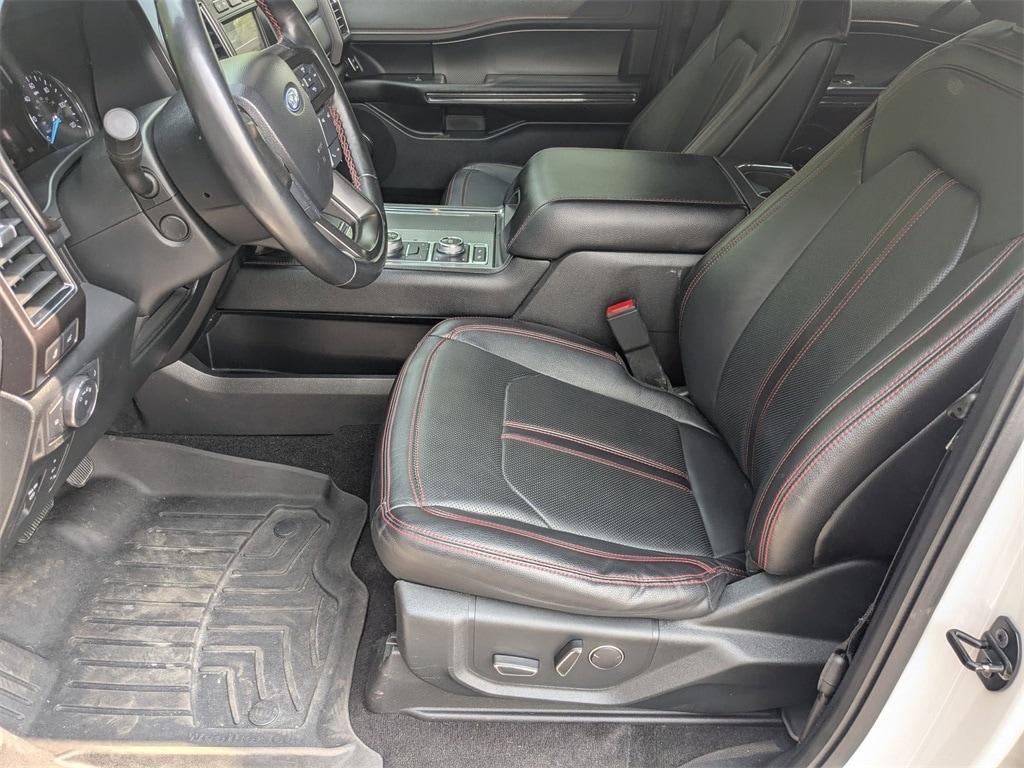 used 2019 Ford Expedition car, priced at $28,025