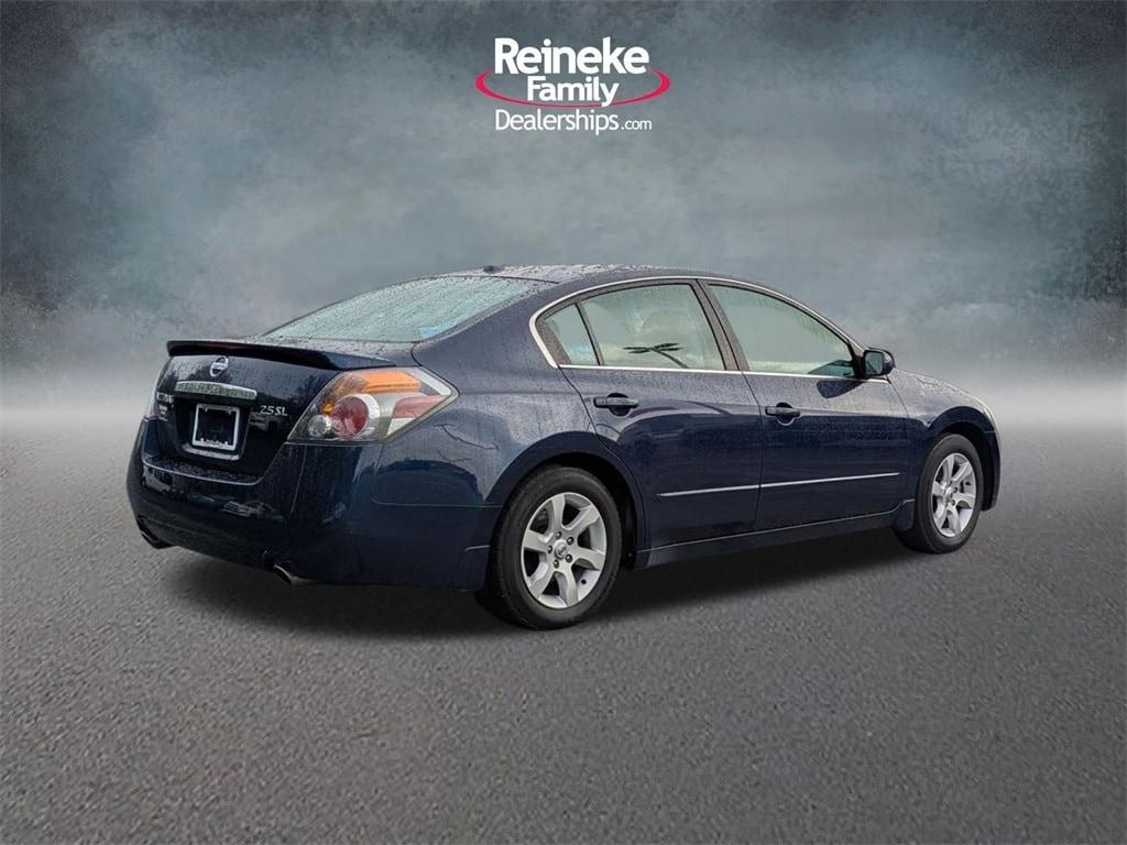 used 2009 Nissan Altima car, priced at $4,981