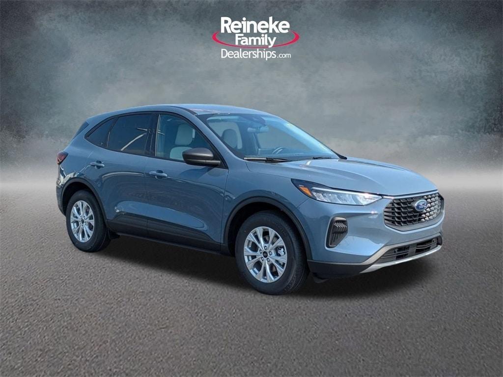 new 2025 Ford Escape car, priced at $29,324