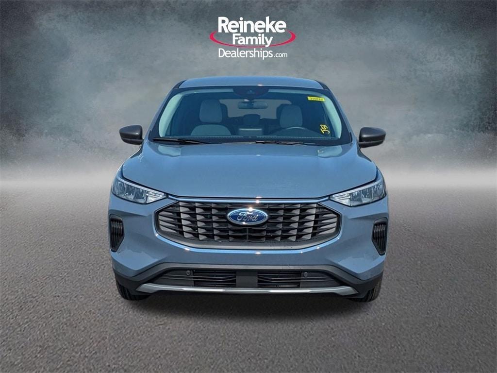 new 2025 Ford Escape car, priced at $29,324