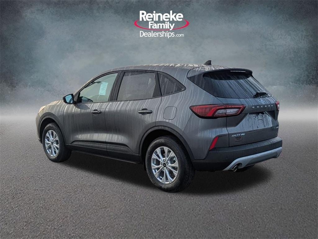 new 2025 Ford Escape car, priced at $32,838