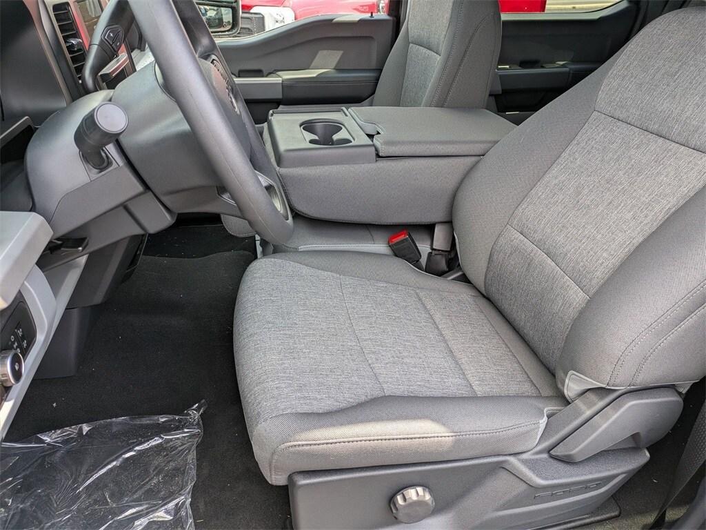 new 2025 Ford F-250 car, priced at $59,780