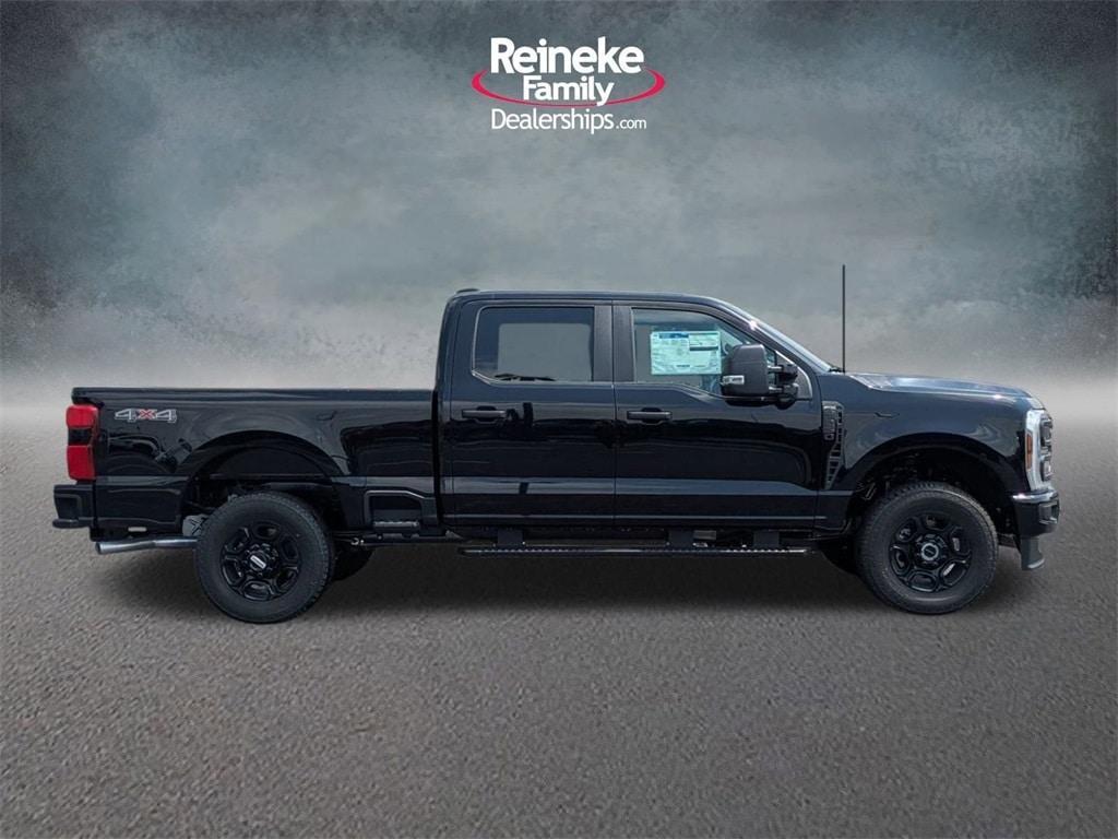 new 2025 Ford F-250 car, priced at $59,780