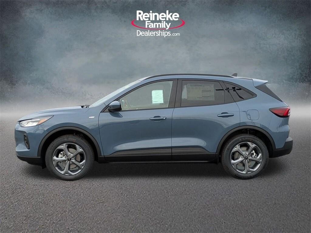 new 2025 Ford Escape car, priced at $33,148
