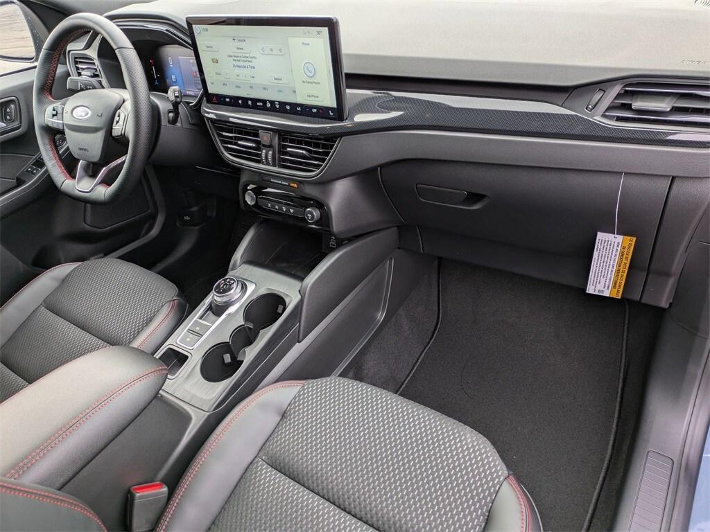 new 2025 Ford Escape car, priced at $33,148