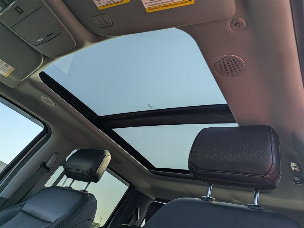 used 2022 Ford F-150 car, priced at $33,889