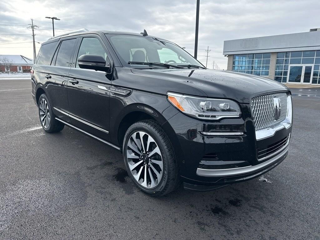 used 2022 Lincoln Navigator car, priced at $55,984