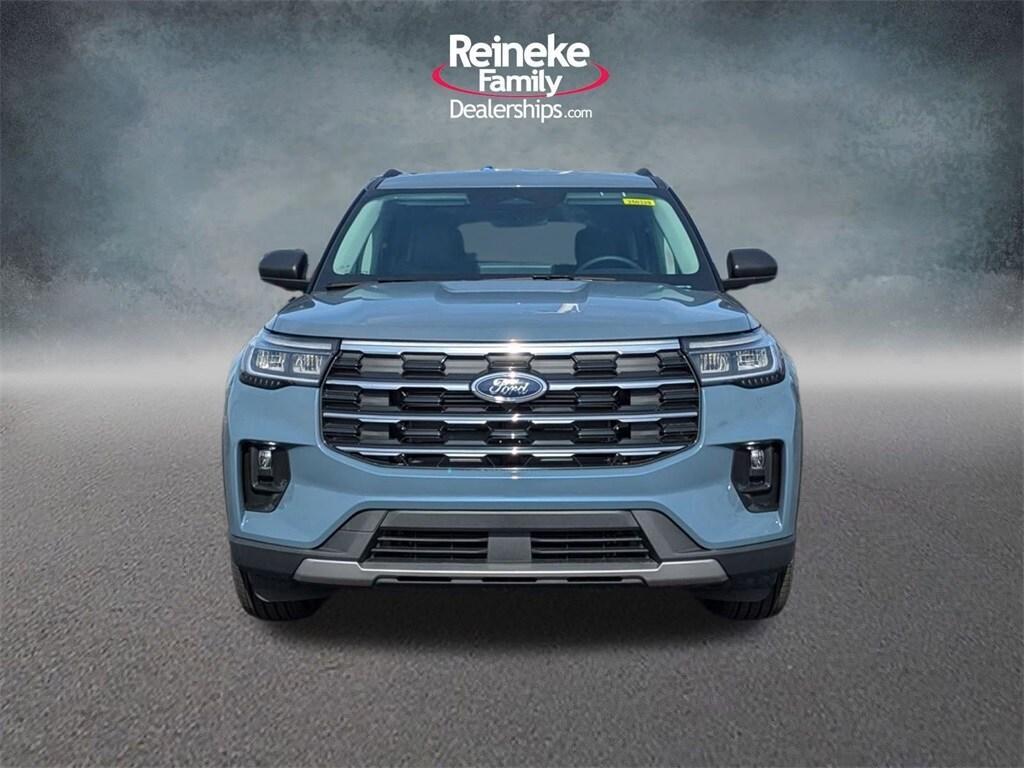 new 2025 Ford Explorer car, priced at $45,147
