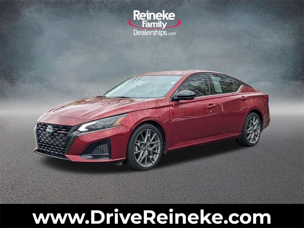 used 2023 Nissan Altima car, priced at $19,999