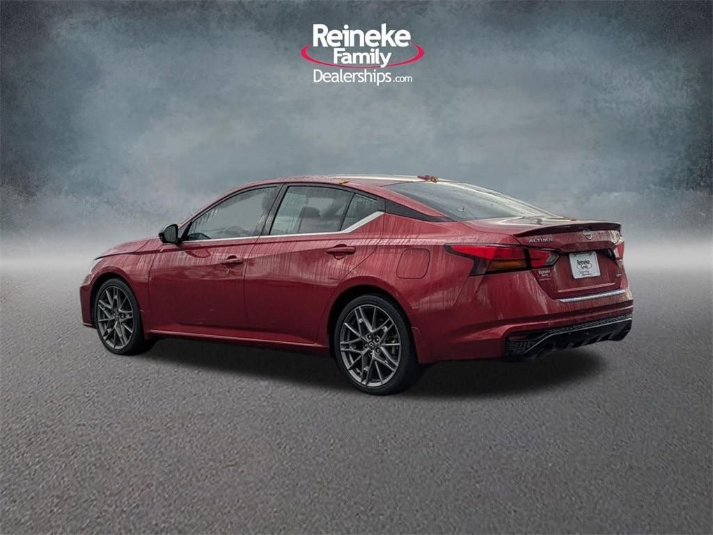 used 2023 Nissan Altima car, priced at $19,999