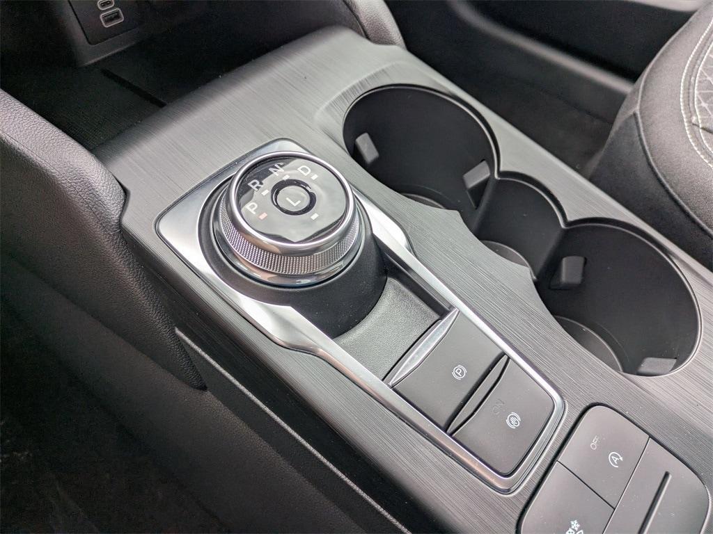 new 2025 Ford Escape car, priced at $30,217