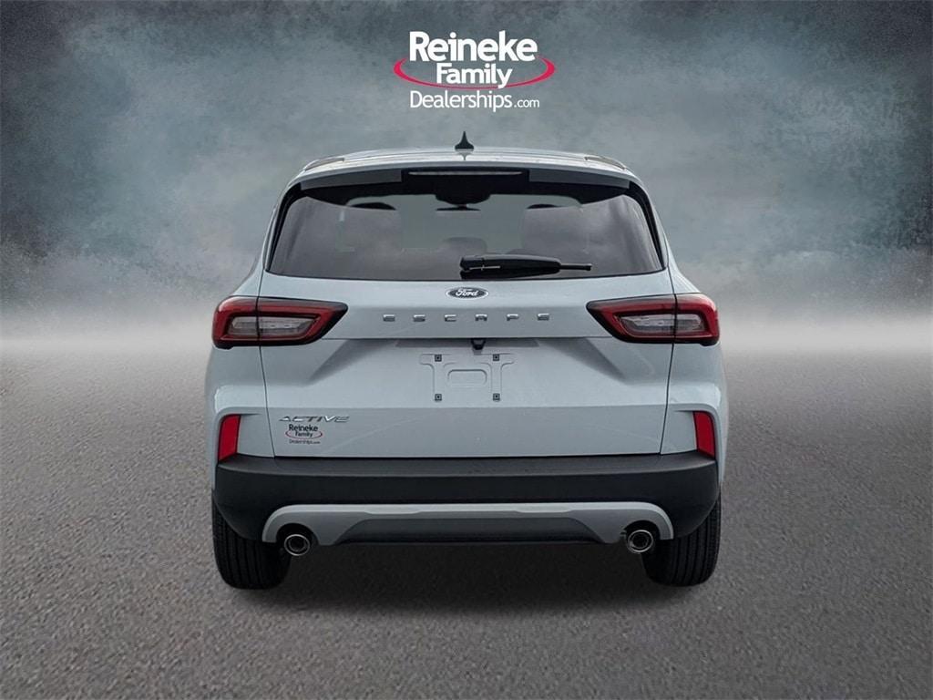 new 2025 Ford Escape car, priced at $30,217