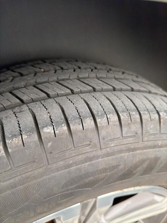 used 2015 Chevrolet Traverse car, priced at $8,048