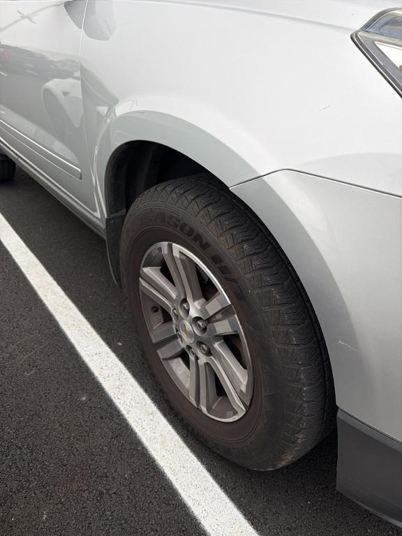 used 2015 Chevrolet Traverse car, priced at $8,048