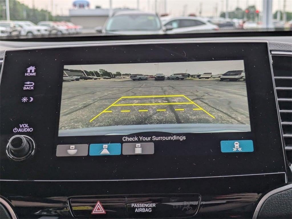 used 2022 Honda Pilot car, priced at $33,526