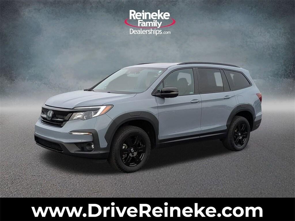 used 2022 Honda Pilot car, priced at $33,526
