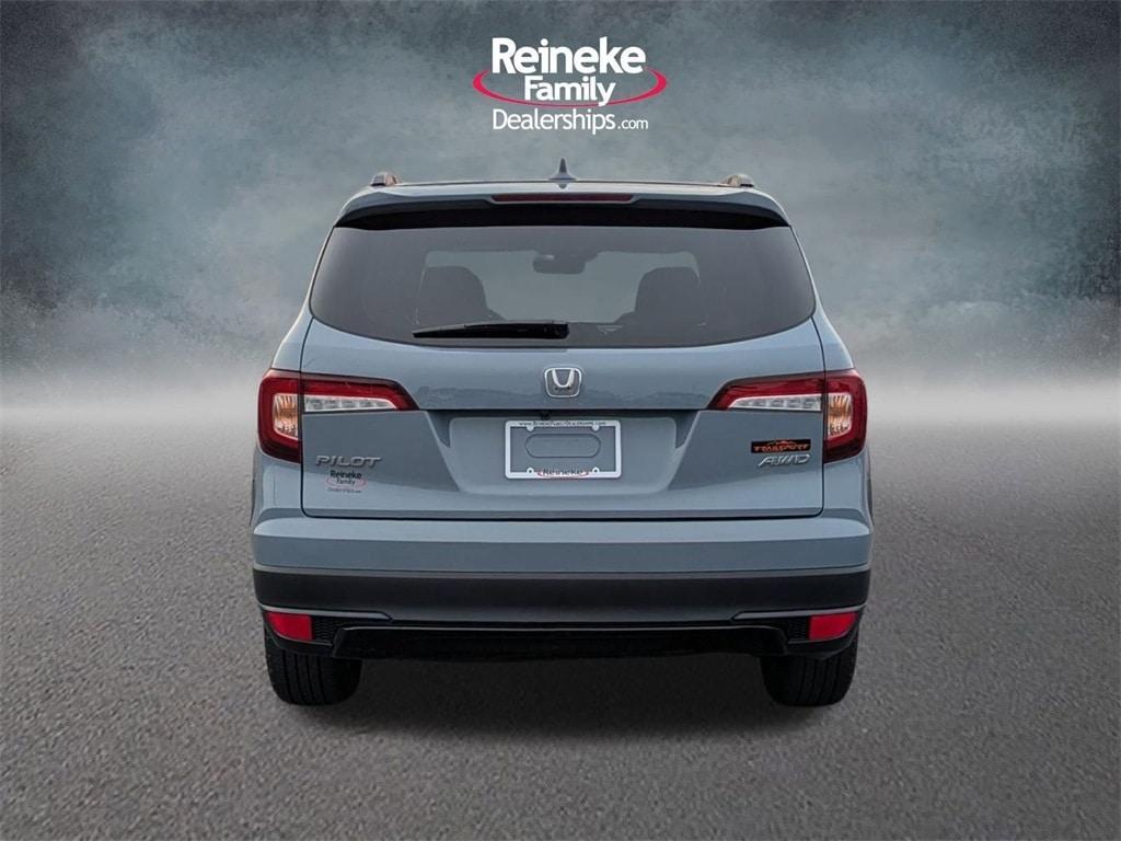used 2022 Honda Pilot car, priced at $33,526