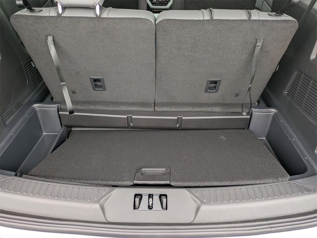 new 2025 Ford Explorer car, priced at $45,638